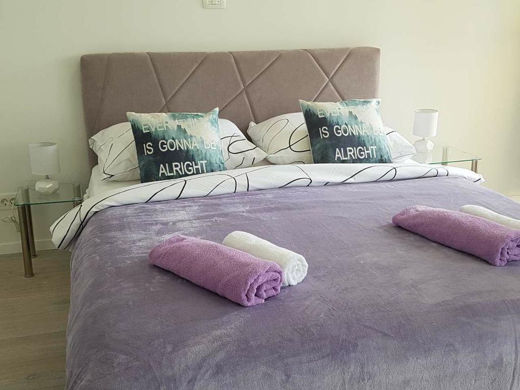 Studio Apartment Sea Star Спліт Екстер'єр фото